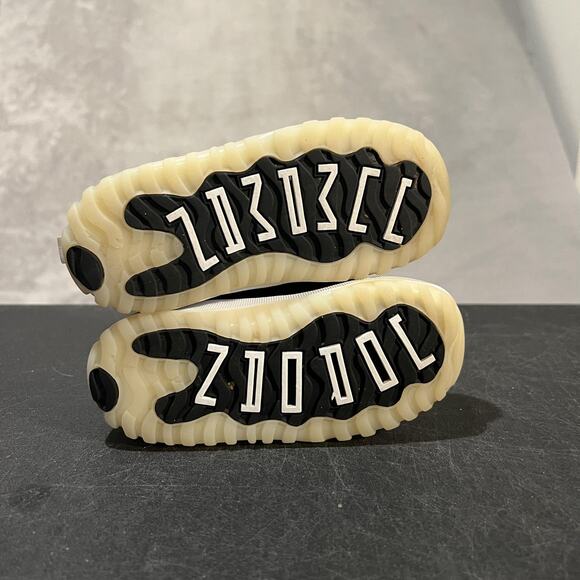 Jordan 11 Retro DMP Gratitude Shoes Toddler 8C Black White Gold 378040-170 Baby - Picture 4 of 9